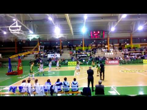 GABY OCETE (MANN FILTER ZARAGOZA) INCREIBLE BUZZER VS. UNI FERROL 30.12.17
