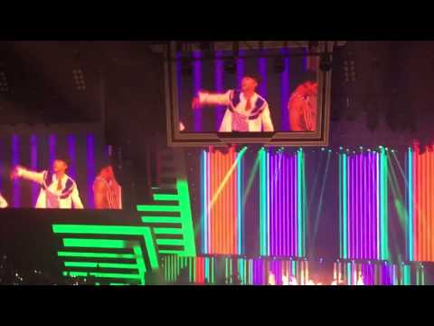 170805 EXO - Ko Ko Bop SM town special stage in Hong Kong