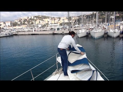 Ammaina e Piega il Tuo Genoa Avvolgibile da Solo: Guida Passo dopo Passo per Velisti Appassionati⛵️🌊