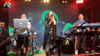 Download lagu Isyana Sarasvati - Hari Ini | Live Version At Krapela mp3 Download lagu Isyana Sarasvati - Hari Ini | Live Version At Krapela mp3