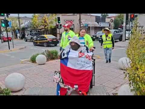 JOVEN CON ENFERMEDAD DEGENERATIVA LLEGÓ A LINARES EN CAMPAÑA JULIÁN RUEDA POR CHILE