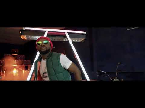 MR CHAMPAGNE FT BIG FIZZO