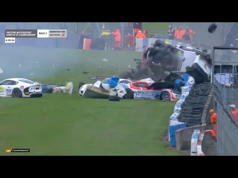 Horror Start Crash | Ginetta GT Protyre Championship 2025 | Donington Park Race 2 