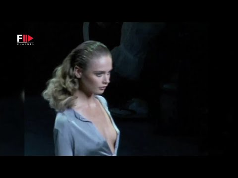 Vintage in Pills ALEXANDER McQUEEN Spring 2006 - Fashion Channel