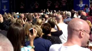 Red Hot Chilli Pipers - Gathering 2009 - Pipes and Dancers :-)