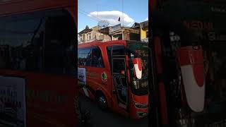 preview picture of video 'Keberangkatan jemaah haji kabupaten Padang lawas 2018'
