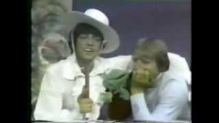 Mark Lindsay &amp; Paul Revere - Funny clips from &#39;lost&#39; Raiders show, 1967