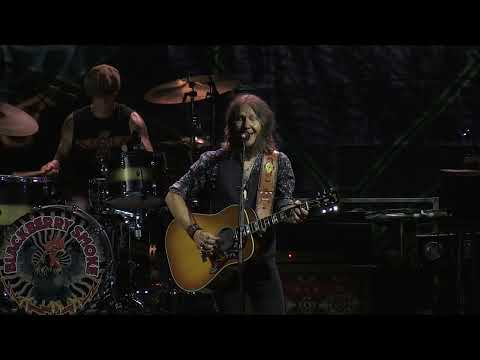 Azalea by the amazing @blackberrysmoke  July 20,2024at @R10Venue in Long Creek NB Canada