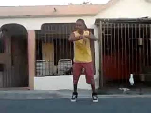 The Baby Boyz Haciendo mueca