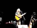 Martha Wainwright - Bleeding All Over You 02