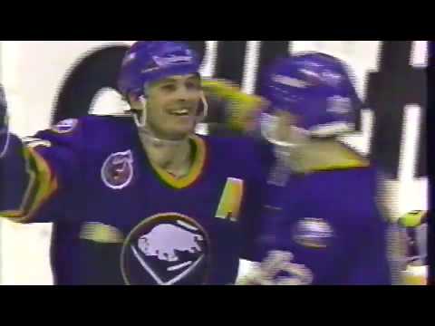 Dale Hawerchuk Goal - Game 2, 1993 Adams Division Semi Finals Sabres vs. Bruins