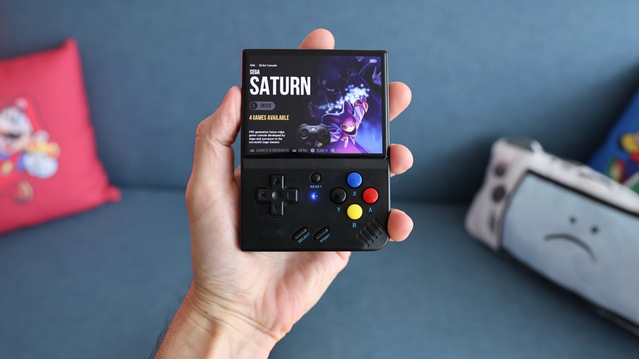 R33S Review: The Miyoo Mini Plus Rip-Off