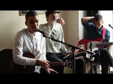 Retro Stefson - Glow (Live on KEXP)