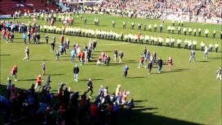 preview picture of video '27/4/13 Barnsley V Hull Pitch Invasion HD'