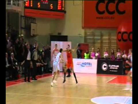 CCC Polkowice_Famila Schio 68_65.flv