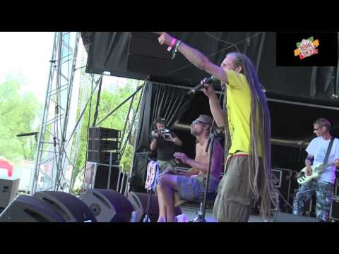 Dubheart performing Binghi Live @ Reggae Sun Ska Festival France