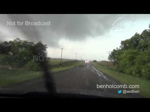 Brief tornado near Amber, OK May 6, 2015