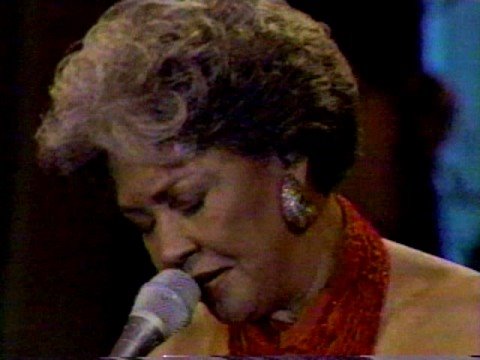 NANCY WILSON LIVE - I CAN'T MAKE YOU LOVE ME