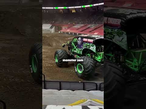 Dlaczego Monster Trucki robią tylko salta w tył?
