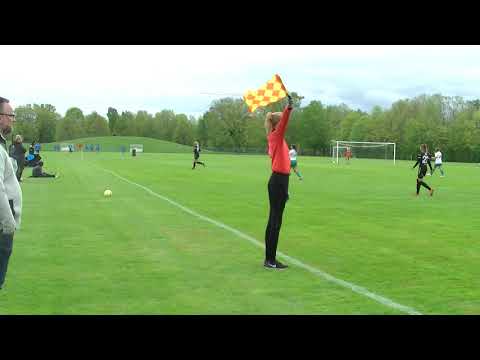 190512_1(4) Tinnis - Smedby Dam (1-5) Division 2 (minut 00-23)