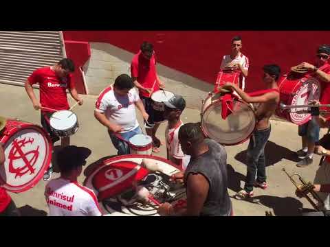 "Reeloco Colorado - Guarda Popular" Barra: Guarda Popular &bull; Club: Internacional