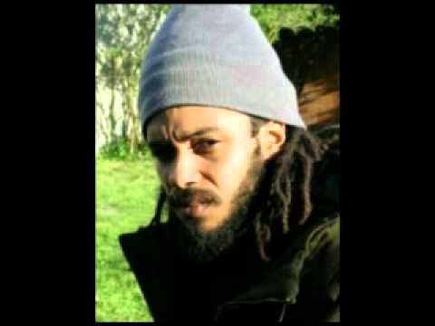 Straika D - Dans les hauts