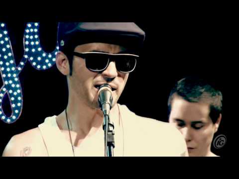 Maquinado toca a música 'Pode dormir' no Canja do iG