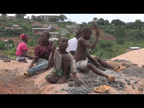 Liberia, fatal rains - The roads of the impossible