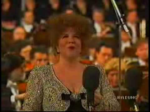 aprille millo- Trovatore:- leonora`s aria