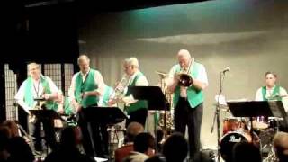 My Bucket got a Hole in it - Dixie Diehards Jazz Band.flv