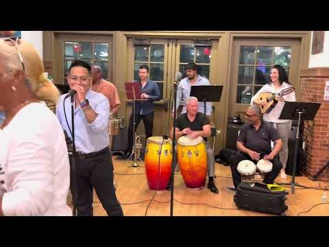 Prende el Fogon- Dennis Hernandez y su Conjunto Amalia (Danny Enrique)