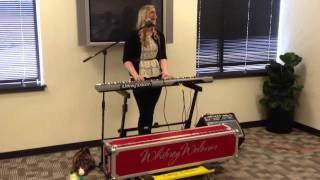 Whitney Wolanin- Live at 101.9 Lite FM