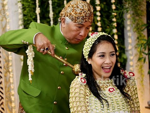 Prosesi Siraman Pernikahan Nagita slavina dan raffi ahmad