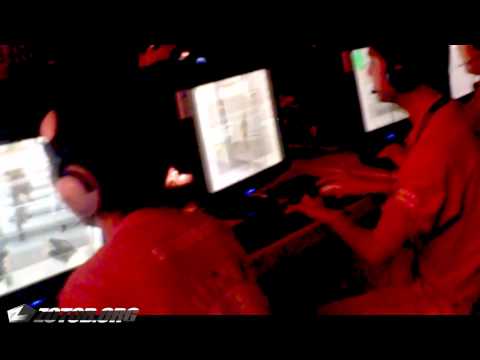 WCG 2010 Grand Finals - TyLoo vs Frag eXecutors by zotob.org