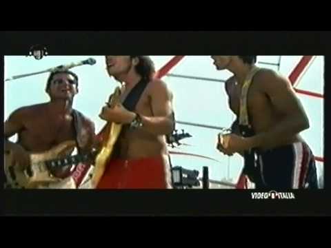 Videoclip de Ritorna l'estate — Edoardo Bennato