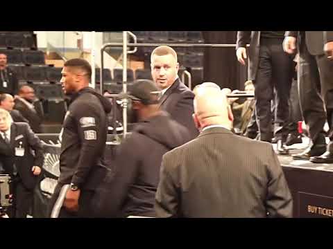 Face off fights: Anthony Joshua vs Jarrell Miller Joshua gets angry when he is punk shoved by Miller