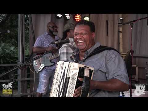 Chubby Carrier - Eunice Two Step