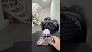Será que essa Pokébola vale a pena? Descubra o que veio! ⚪🎁