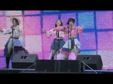 220320 BNK48 Tarwaan - Heavy Rotation @ BNK48 11th Single Sayonara Crawl First Performance [4k 60p]