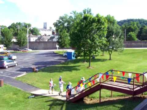 Trash Can Marching Band ringing in the first Salon at the Market!