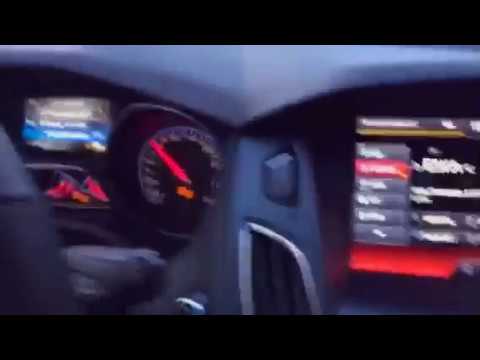 2016 Ford Focus RS acceleration 0-100