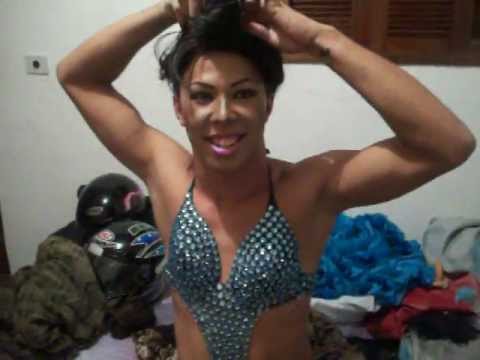 Yasmim Moon no camarim.....