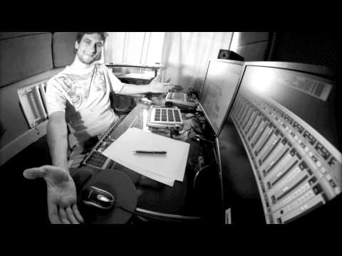 Linas Adomaitis - Kas tu toks? (Ft. Pushaz, Samas, Martynas Tyla)