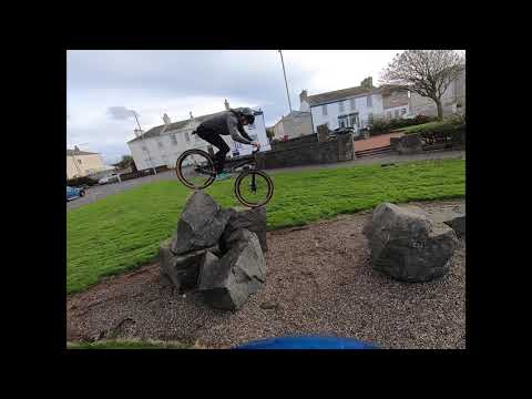 Group ride with Danny Macaskill, Duncan Shaw and Ali Clarkson