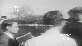 Harvard crew wins rowing race in the United States 1965