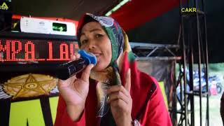 Download lagu Sikok Bagi Duo Haruskah Aku mati... Mbak Kempuk & Saripah. mp3 Download lagu Sikok Bagi Duo Haruskah Aku mati... Mbak Kempuk & Saripah. mp3