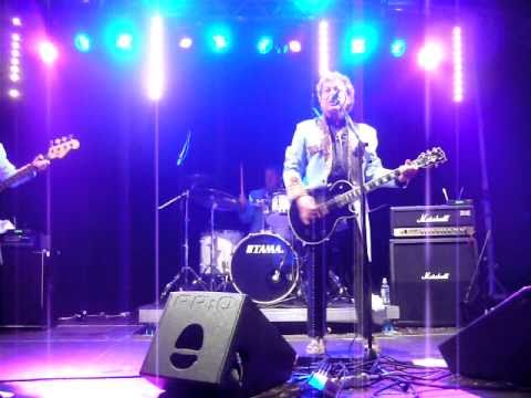 Mud2- Oh Boy @ Hertals Rock City in Herentals 11/ 9/ 2010