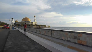 preview picture of video 'road travel north sea Kolaka, Indonesia'