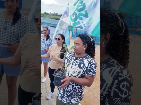 momento da Plantação de uma baobá em trigueiros em Vicência-PE