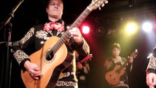 Mariachi el Bronx (Instrumental)